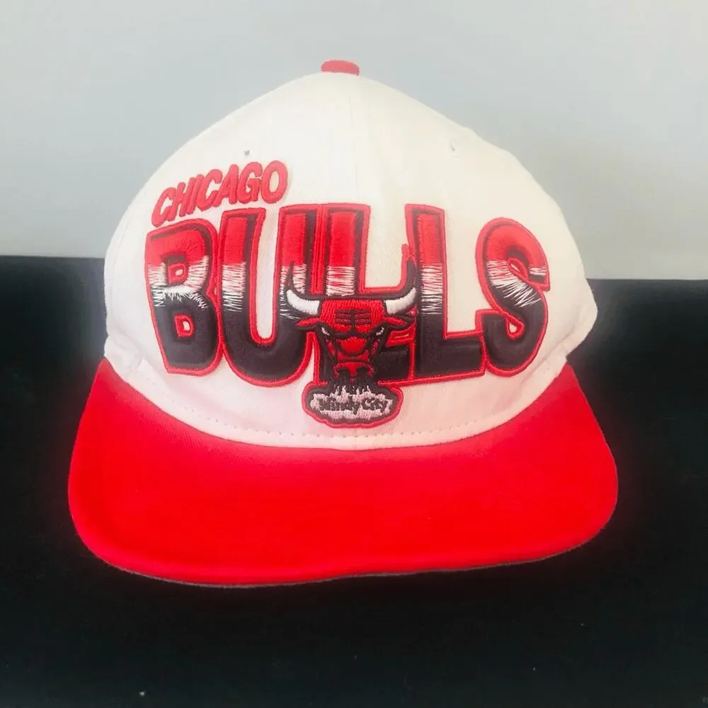New Era Chicago Bulls‎ Hat NBA Hardwood Classics 9FIFTY Snapback White Red Cap